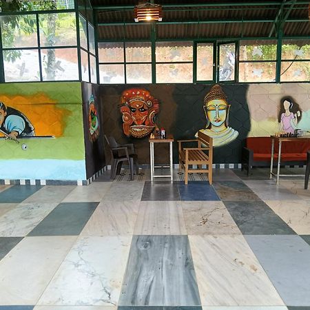 Jungle Valley Ayurvedic Spa Resort Meppādi エクステリア 写真